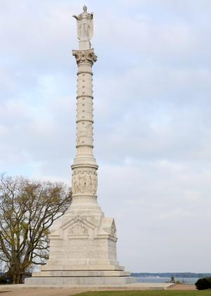 Influencer - Robin LaMonte - Yorktown Victory Monument