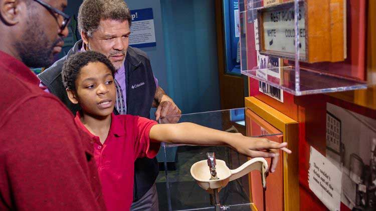 The Childrens Museum