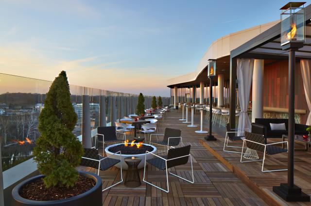 VASO Rooftop Lounge Outdoor Patio