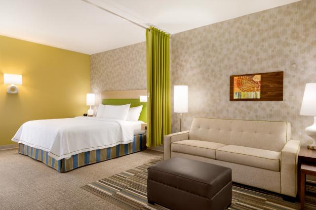 Home2 Suites Room