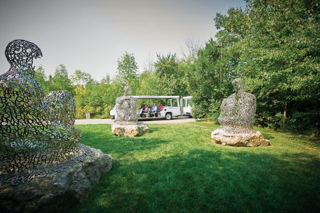 Tram tour at Frederik Meijer Gardens & Sculpture Park. Art: I, you, she or he… by Jaume Plensa