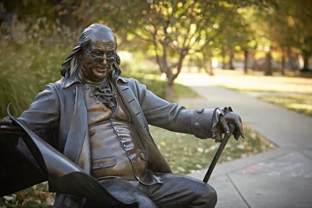 Benjamin Franklin Statue - Festival Country