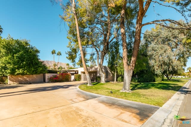 Hugh Kaptur Al Anderson Residence