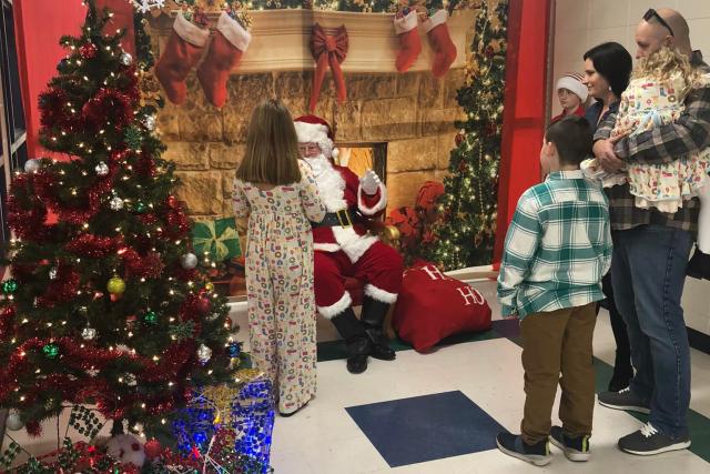 Lions Club of Waterford Breakfast with Santa