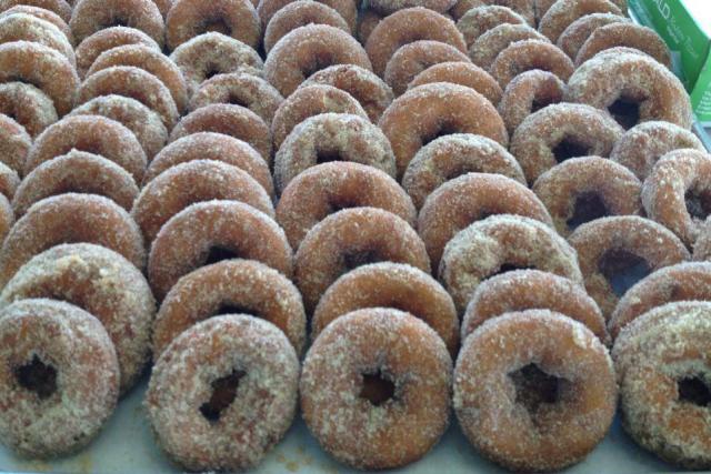 Swan's Pumpkin Farm Apple Cider Donuts