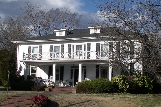 Cedar Inn
