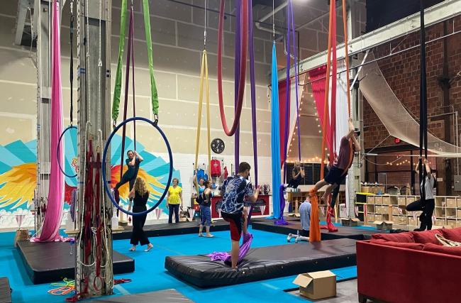 Silks Class at Roc City Circus