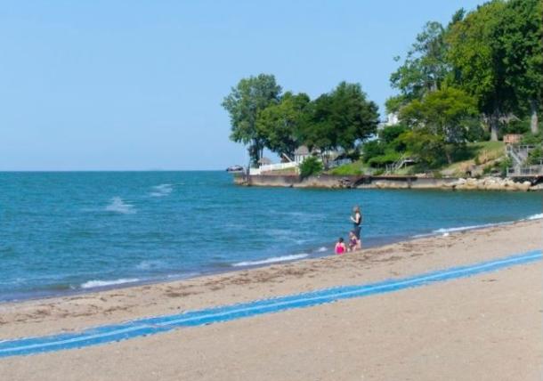 accessibility mat at beach