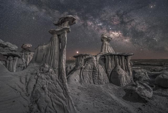 In northwest New Mexico, the beautiful hoodoos of the Bisti/De-Na-Zin Wilderness add visual interest for any night skies photograph.