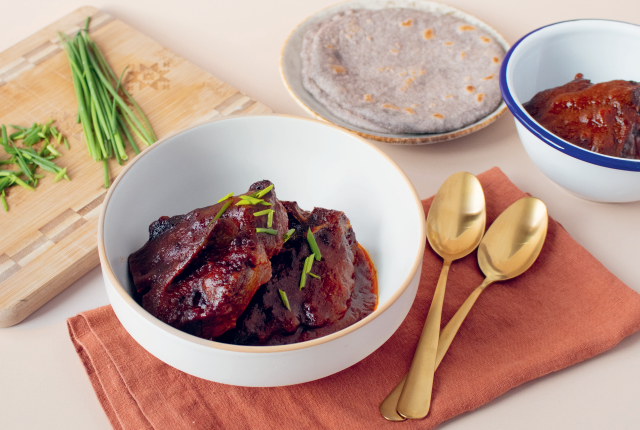 Azeedích'ííłchí'í Dibé Bitsį' Ak'ah Bii' Yizaazgo Bee Shibéezhí (Braised Chile Mutton Stew) from Alana Yazzie's cookbook The Modern Navajo Kitchen.