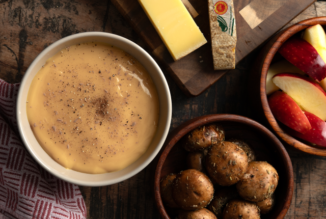 The Mouse Hole House Fondue
