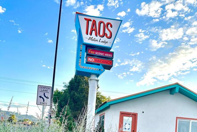 The Taos Motor Lodge's new neon sign.