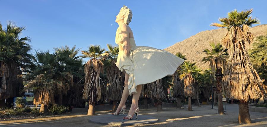 Forever Marilyn Statue in Palm Springs downtown park