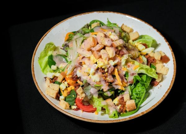 Local On North Salad