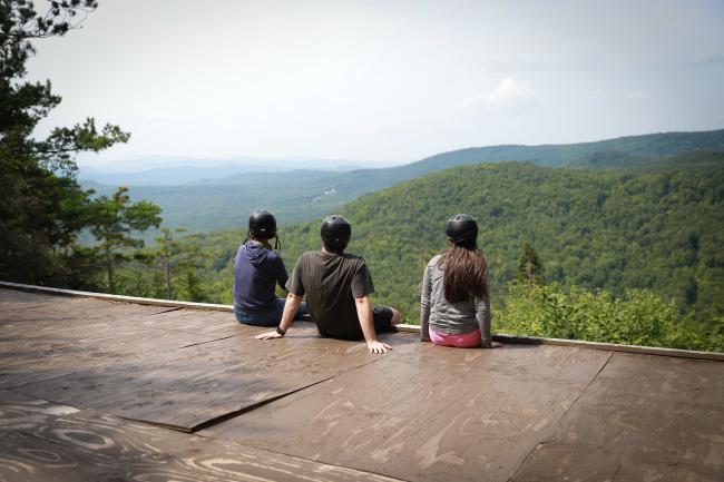 TrailCraft UTV Tour - Three People Admiring Mountain Views from a Platform