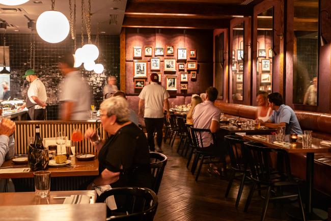 An image of the Metsi's dining room in Columbus