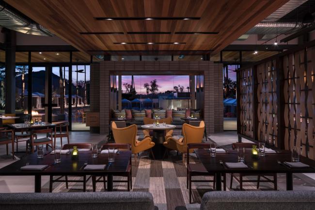 Weft & Warp Art Bar + Kitchen at Andaz Scottsdale Resort