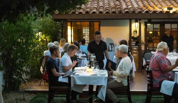 Copleys_outdoor patio