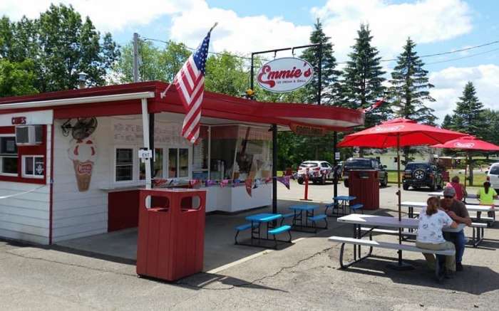 Emmie's Ice Cream & Grill