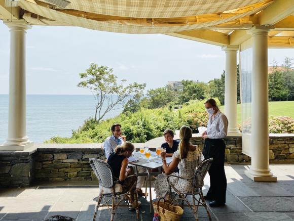 Outdoor Dining In Newport Ri Restaurants With Patios Rooftop Bars