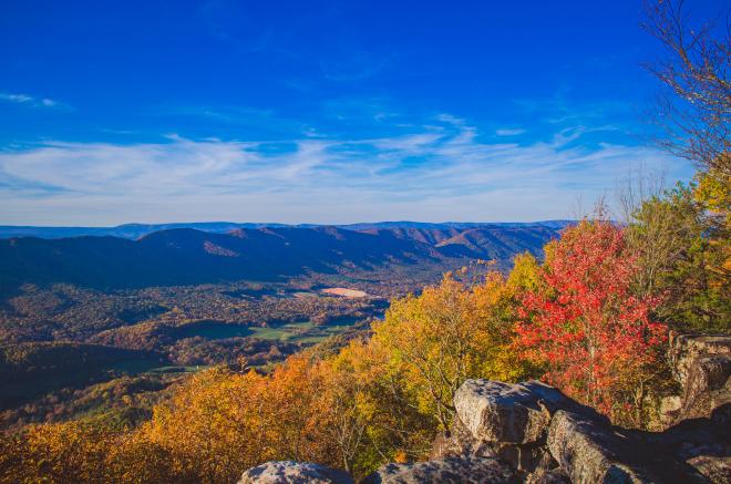 Fall Colors - Tinker Cliffs - Appalachian Trail - Botetourt County, VA