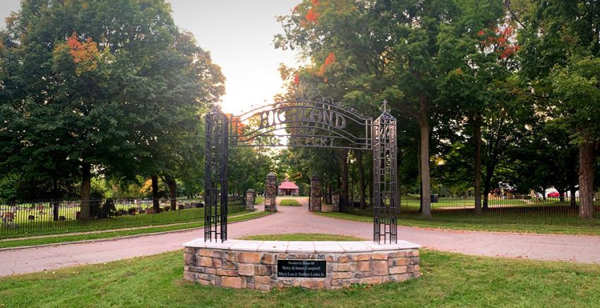 Highland Cemetery