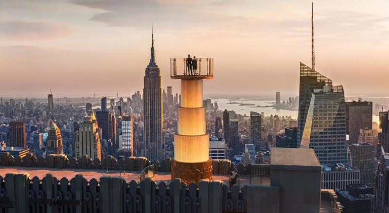 rockefeller center observation deck at dusk new york city