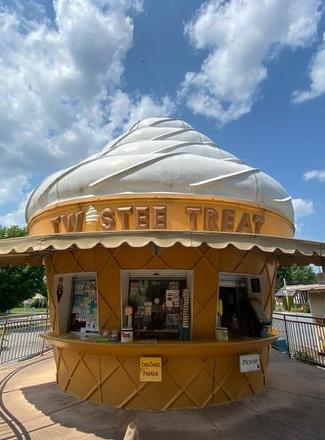 Ice cream shop shaped like an ice cream cone