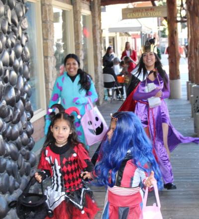 Trick or Treat Town Square