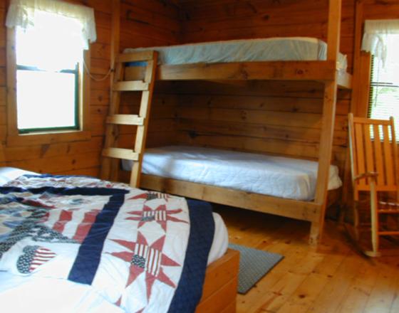 Amish Log Cabin Lodging & Shipshewana Campgrounds