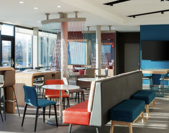 avid hotel Elkhart North