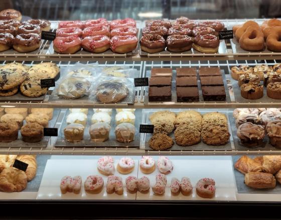 RELISH CAFE AND CONFECTIONS