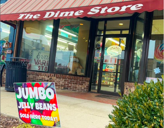 WAKARUSA DIME STORE
