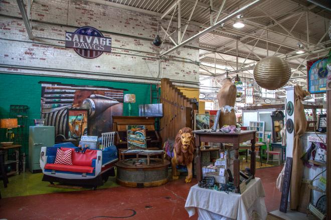 Salvage Dawgs - Black Dog Salvage
