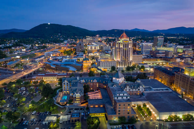 Downtown Roanoke Skyline