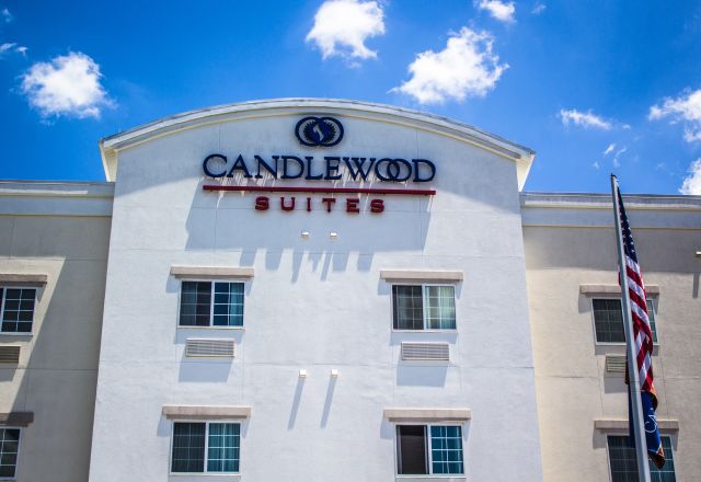 Candlewood Suites Wake Forest 4-221.jpg