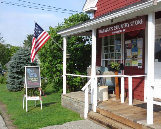 Harman's Cheese & Country Store - Sugar Hill, NH (Exterior, Summer)