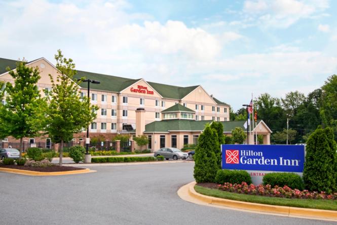 the entrance to the Hilton Garden Inn