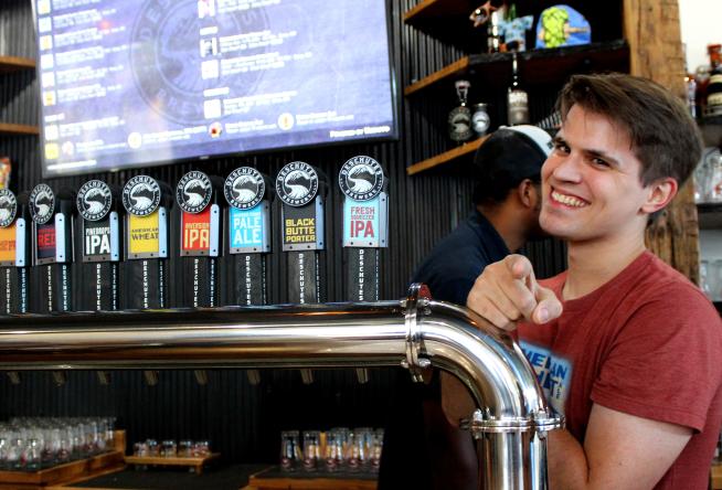 Cheers Trail Weekend Itinerary For Virginia S Blue Ridge Breweries Wineries Distilleries Around Roanoke Va