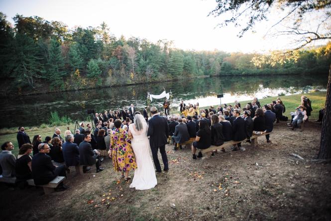 A couple opts for a waterside ceremony in Millersville, MD.