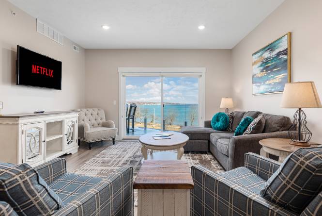 539 Bay St. - Downtown TC Condos