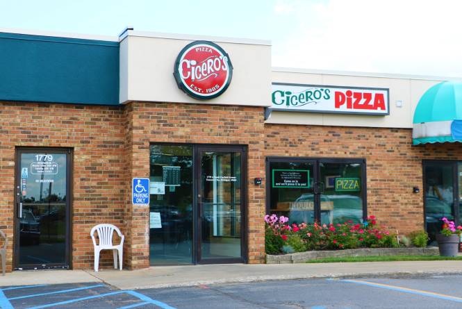 Cicero's Pizza TC