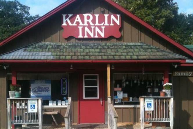 Karlin Inn