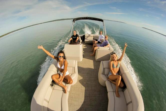 Sport Pontoon