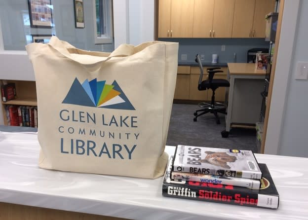 Glen Lake Community Library 2020 Book Bags