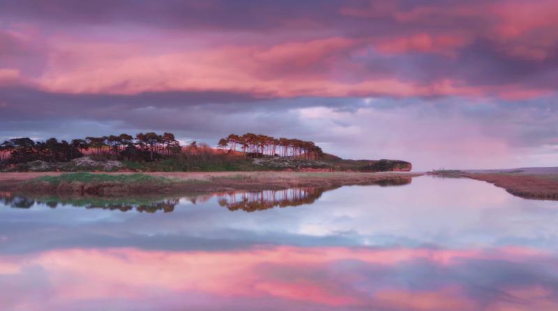pastel sunset over otter estuary