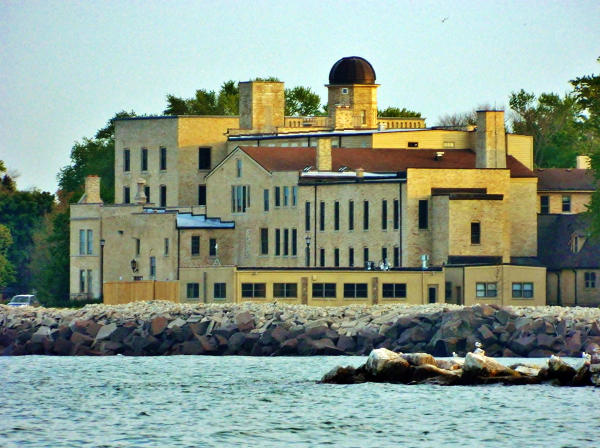 Kemper Center, view from lake