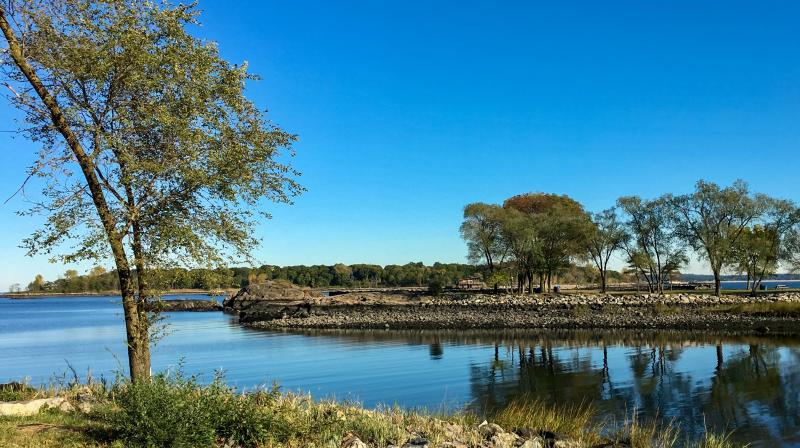 Glen Island Park, Long Island Sound