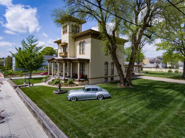 The Pepin Mansion in New Albany, Indiana