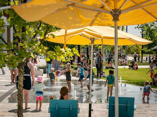 Color Burst Park Splash Pad